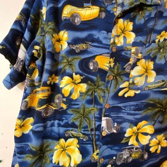 Tropical Button Up Shirt with Flowers and Old Classic Hot Rods Size Large - Picture 4 of 6